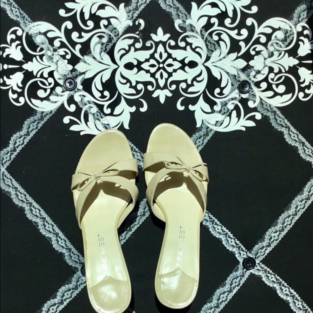 Sandal pumps